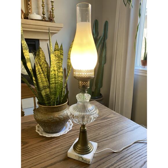 Vintage Midcentury Marble And Glass Lamp Hurricane Shade Brass Table Lamp - Picture 10 of 10